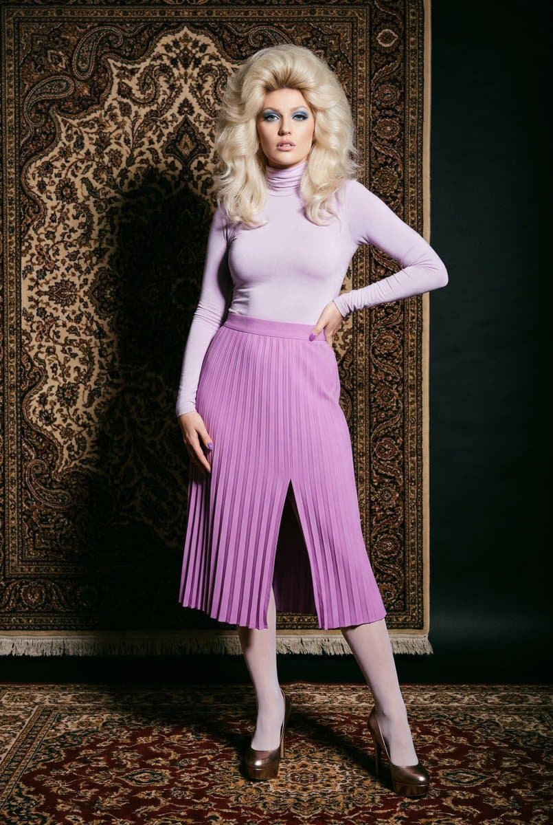 1970s High-Glamour Studio Fashion Portrait